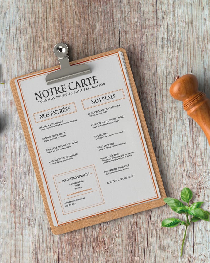 dstall-carte-mockup-miss-comm-1638x2048